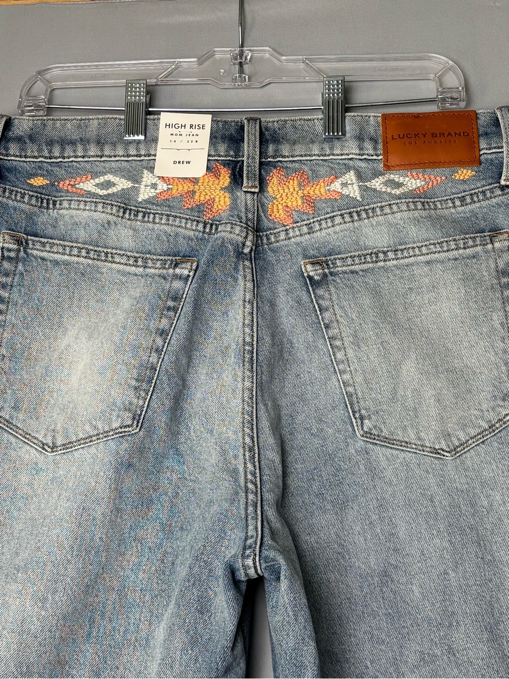 Lucky Brand Women’s Size 14 Light Wash Jeans with Orange Embroidered Navajo Trim - Picture 9 of 13